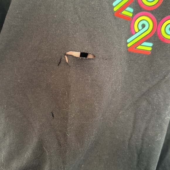 Apple t shirt - Picture 2 of 7